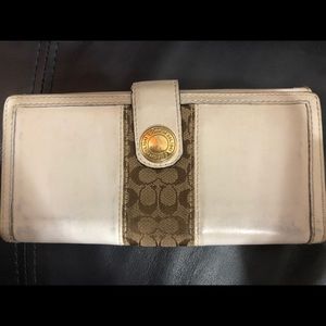 Coach wallet